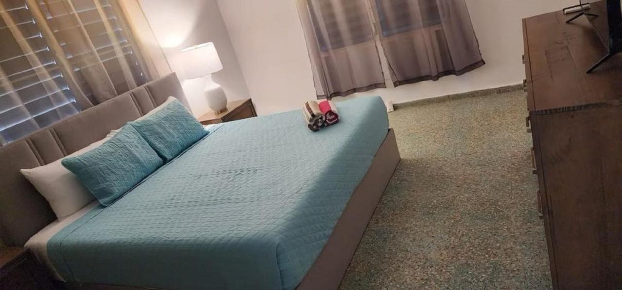 Bright 2Br In Aguadilla 7 Mins To Beaches 2Nd Floor Retreat Camaceyes Eksteriør bilde