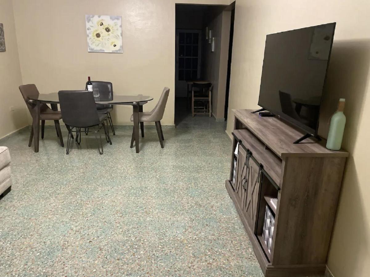 Bright 2Br In Aguadilla 7 Mins To Beaches 2Nd Floor Retreat Camaceyes Eksteriør bilde